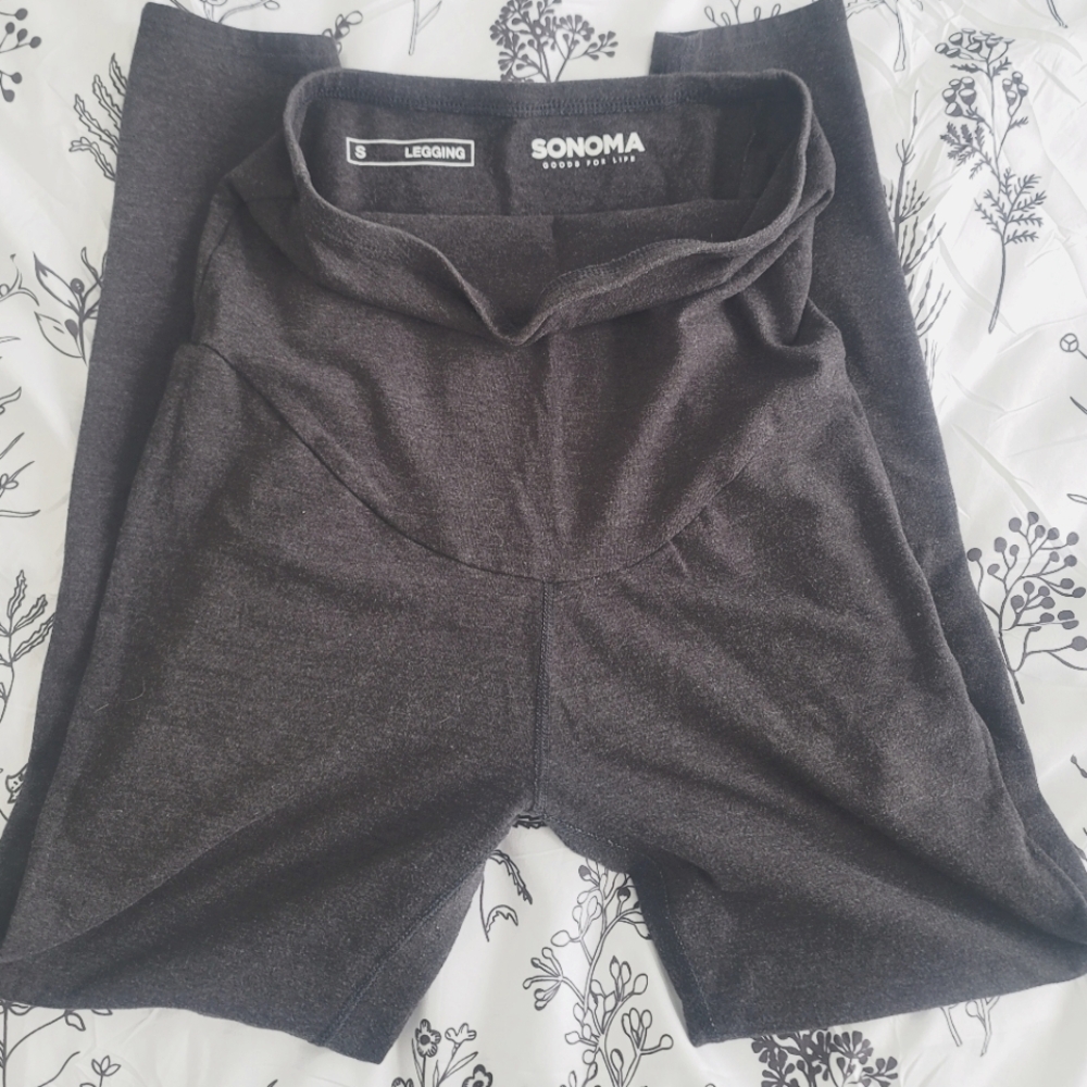 Maternity leggings